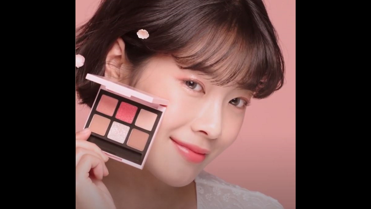20S/S Collection Heart Blossom Palette & Cheek